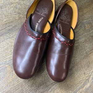 Extremely Rare Vintage Flagg Bros Brown Mules
